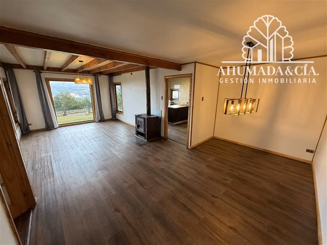 Casa en arriendo de 3 dorm. en Coihaique