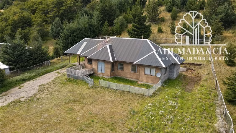 Casa en arriendo de 3 dorm. en Coihaique