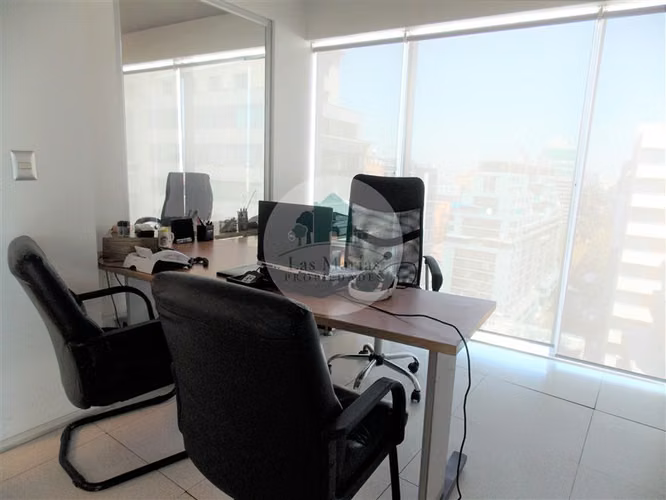 Excelente Oficina en venta en Providencia, zona estratégica! - Imagen 16