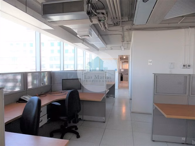 Excelente Oficina en venta en Providencia, zona estratégica! - Imagen 21