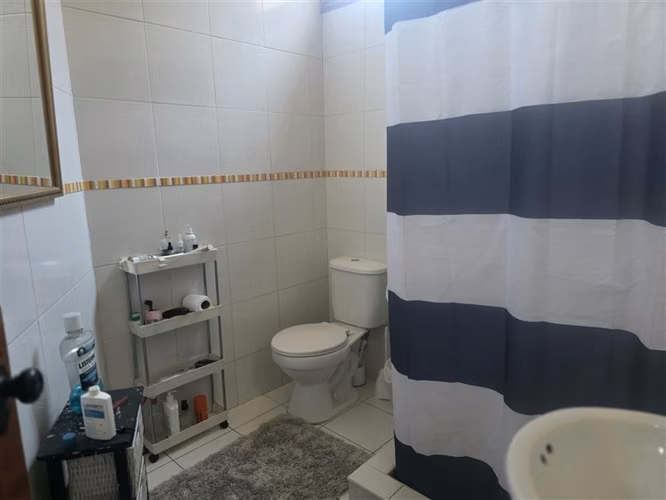 Casa en arriendo de 6 dorm. en La Reina