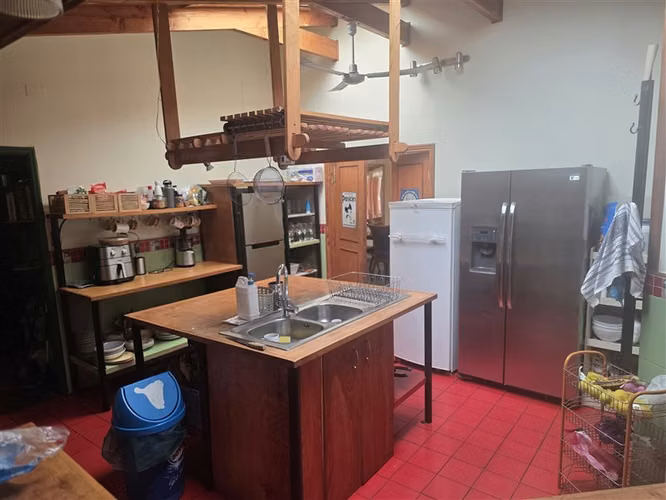 Casa en arriendo de 6 dorm. en La Reina