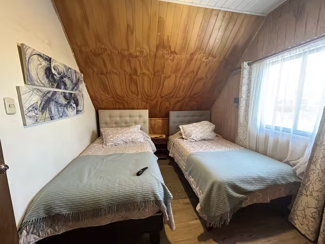 vendo casa 4D, 3B excelente ubicación.