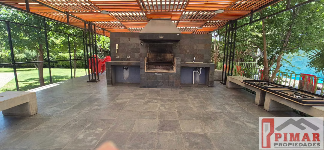 Moderno Depto con Excelente Conectividad (156446)