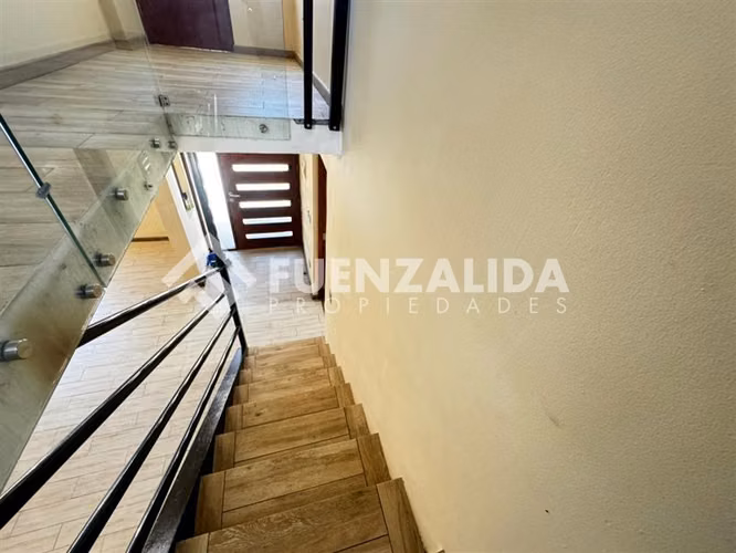 Casa en venta de 3 dorm. en Peñaflor