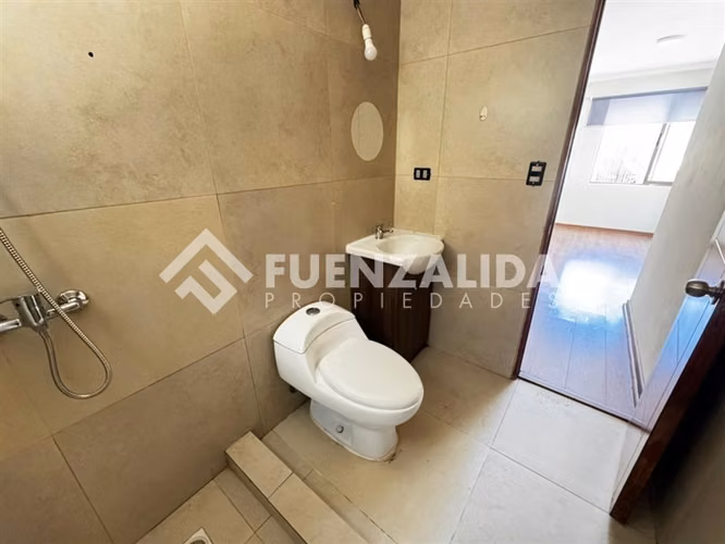 Casa en venta de 3 dorm. en Peñaflor