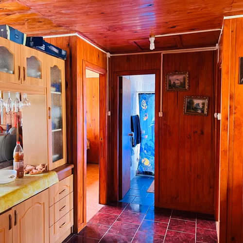 Parcela 1,35 ha con casa + galpón comercial | Orilla de carretera | Los Muermos | Alta plusvalía