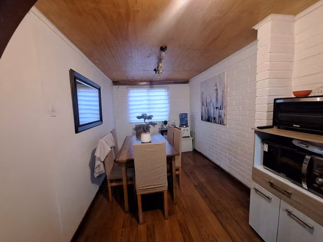 Vende casa en la Pintana