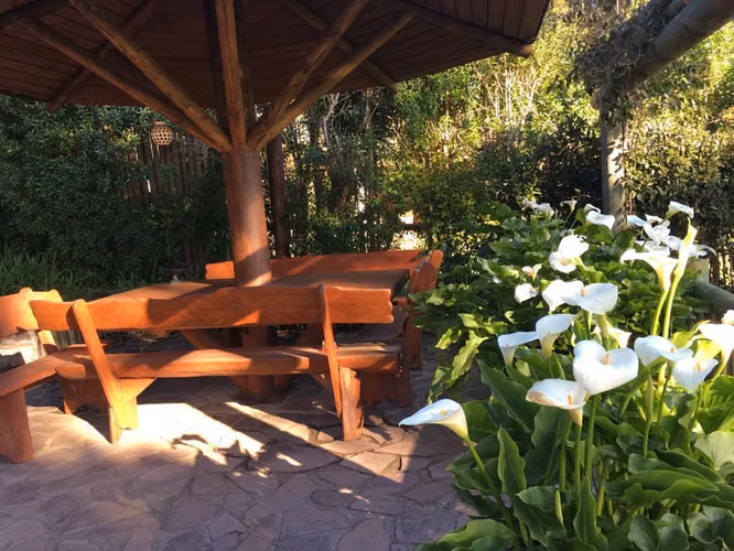 VENTA CASA DE 6 DORMITORIOS A ORILLAS DEL LAGO VICHUQUEN - Imagen 13