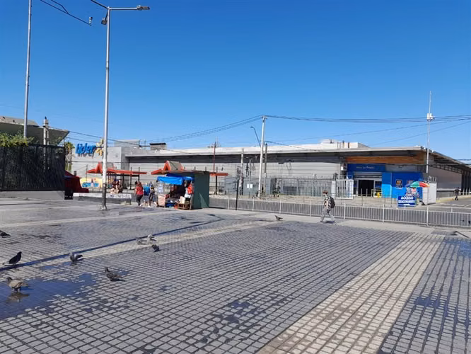 Casa en venta de 8 dorm. en Lo Prado