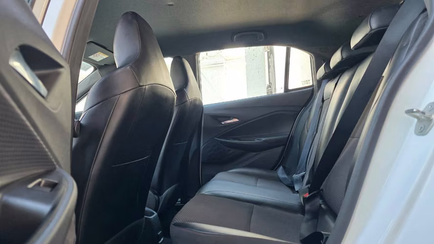 Chevrolet Onix Turbo HB 1.0 MT (2024)