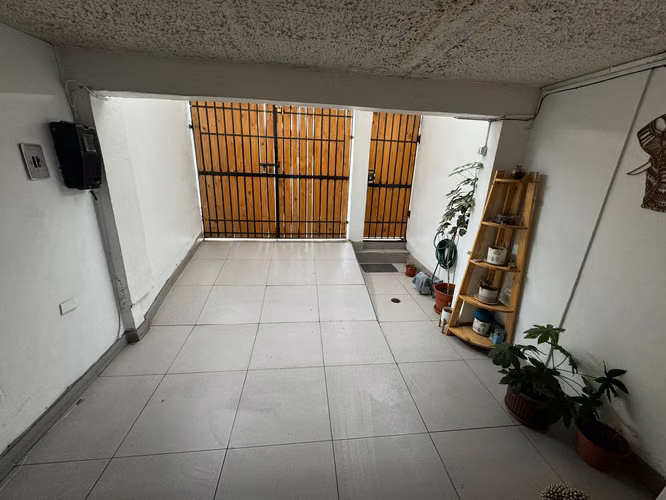 Linda Casa sector Jumbo Norte 2d/1b