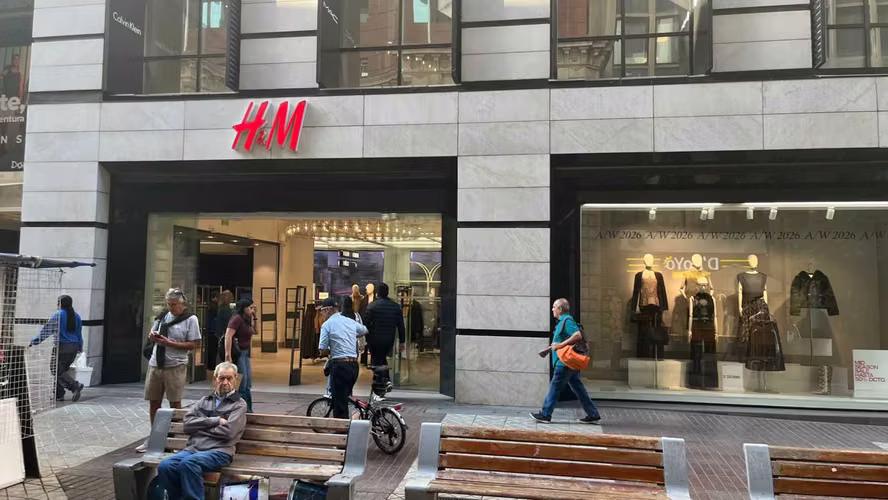 LOCAL COMERCIAL // GALERÍA ESPAÑA (155647) - Imagen 20