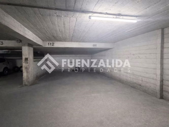 Estacionamiento en venta en Providencia
