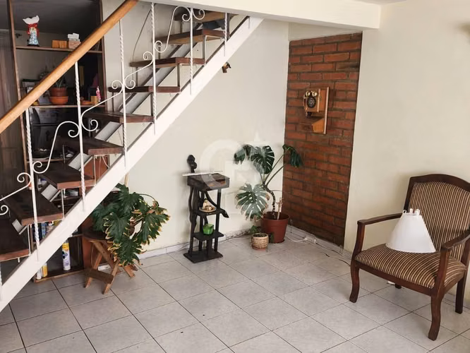Linda Casa en Villa Alborada
