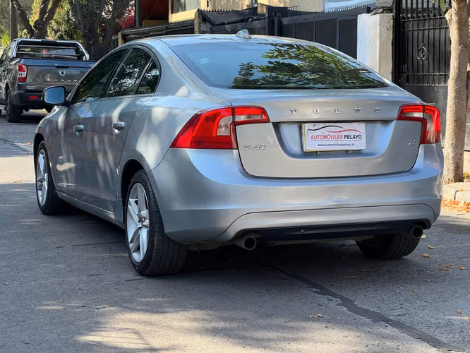 2016 Volvo S60 T4 COMFORT