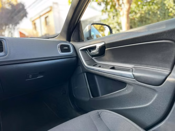 2016 Volvo S60 T4 COMFORT