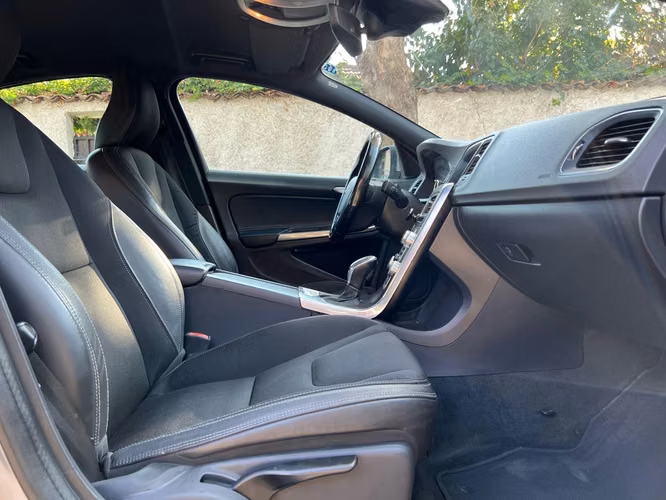 2016 Volvo S60 T4 COMFORT