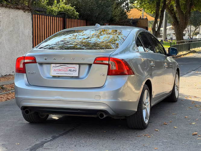 2016 Volvo S60 T4 COMFORT