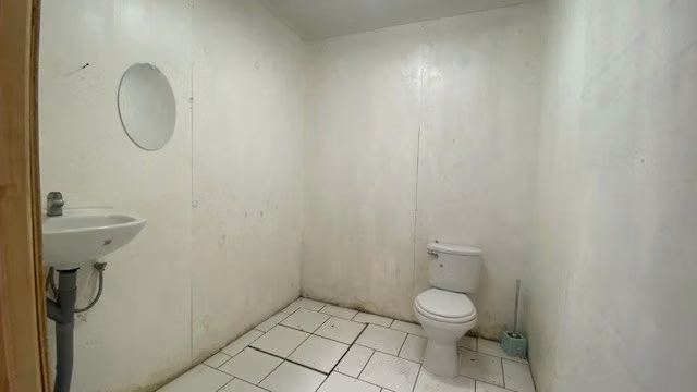 Se arrienda bodega comercial en arriendo en Natales
