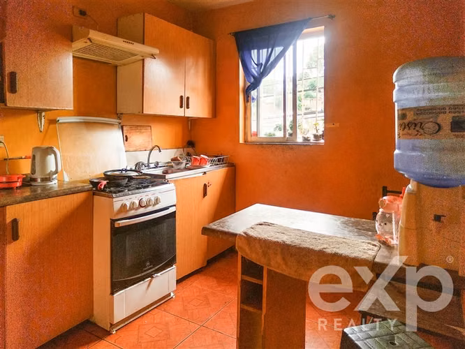 Venta 2 casas en Chorrillos Viña del Mar, Cancha c/ Valdivia