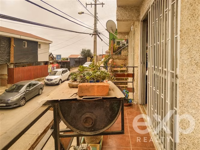 Venta 2 casas en Chorrillos Viña del Mar, Cancha c/ Valdivia