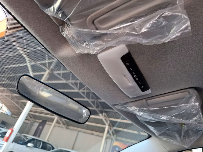 NISSAN KICKS 2025
