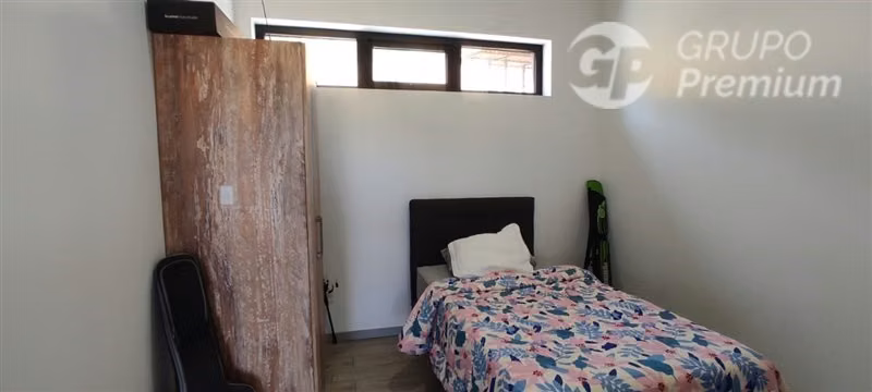 Se vende Parcela de 9.600 m2 con casa amoblada en Pencahue