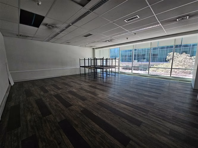 Oficina en arriendo en Las Condes / San Damian - Imagen 9