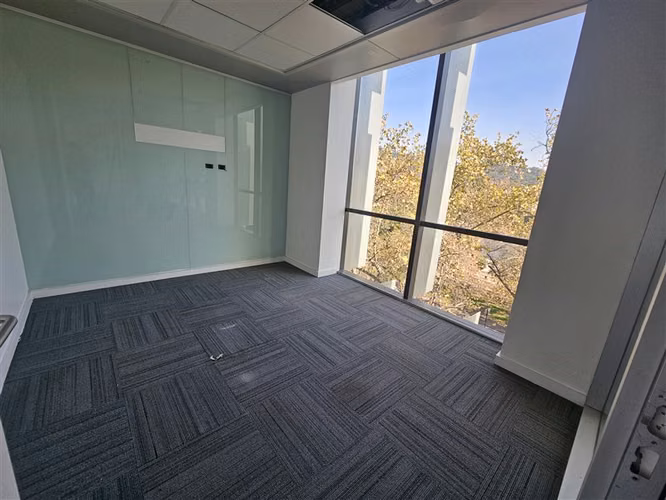 Oficina en arriendo en Providencia / Andres Bello