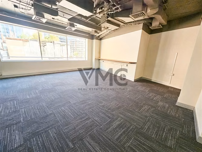Oficina en arriendo en Las Condes / El Golf