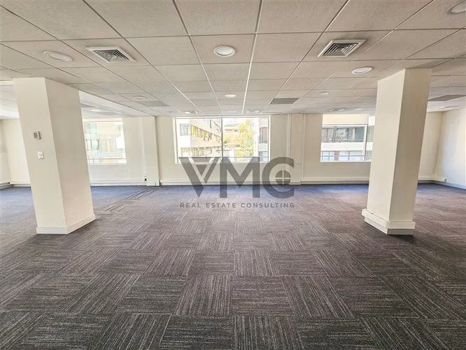 Oficina en arriendo en Las Condes / El Golf