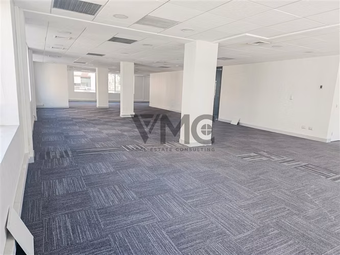 Oficina en arriendo en Las Condes / El Golf