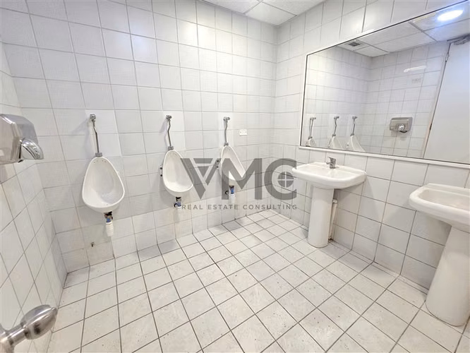Oficina en arriendo en Las Condes / El Golf