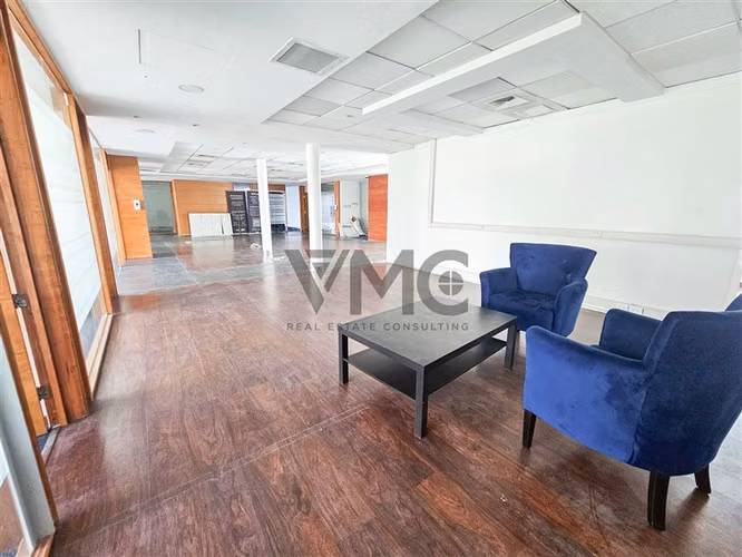 Oficina en arriendo en Las Condes / Escuela Militar
