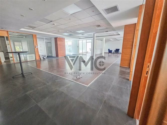 Oficina en arriendo en Las Condes / Escuela Militar