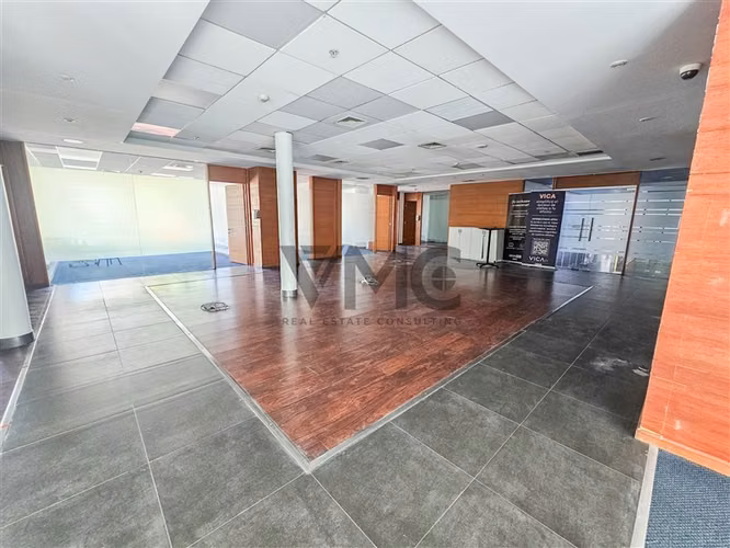 Oficina en arriendo en Las Condes / Escuela Militar