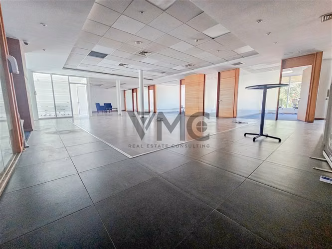 Oficina en arriendo en Las Condes / Escuela Militar