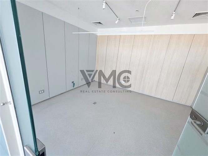 Oficina en arriendo en Las Condes / Escuela Militar