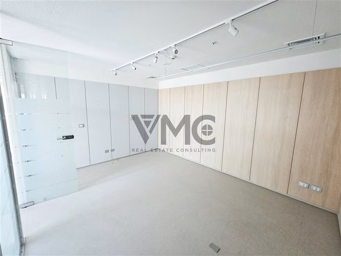 Oficina en arriendo en Las Condes / Escuela Militar