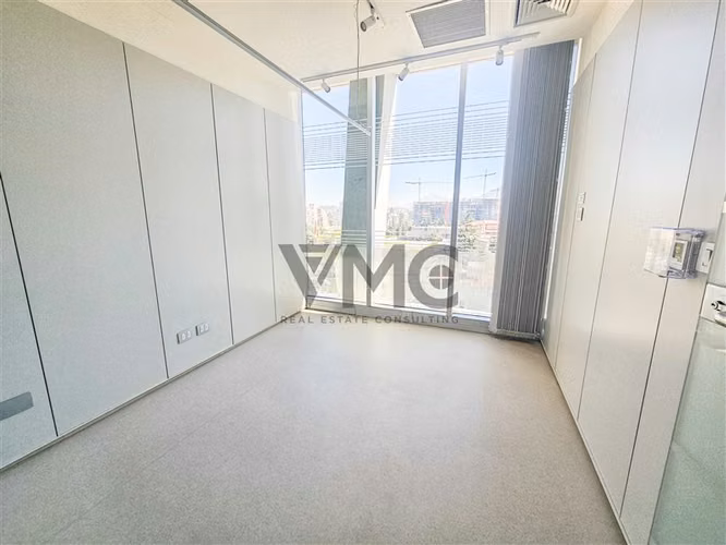 Oficina en arriendo en Las Condes / Escuela Militar