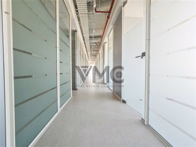 Oficina en arriendo en Las Condes / Escuela Militar