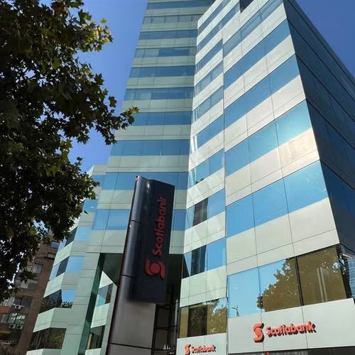 Oficina en arriendo en Las Condes / El Bosque