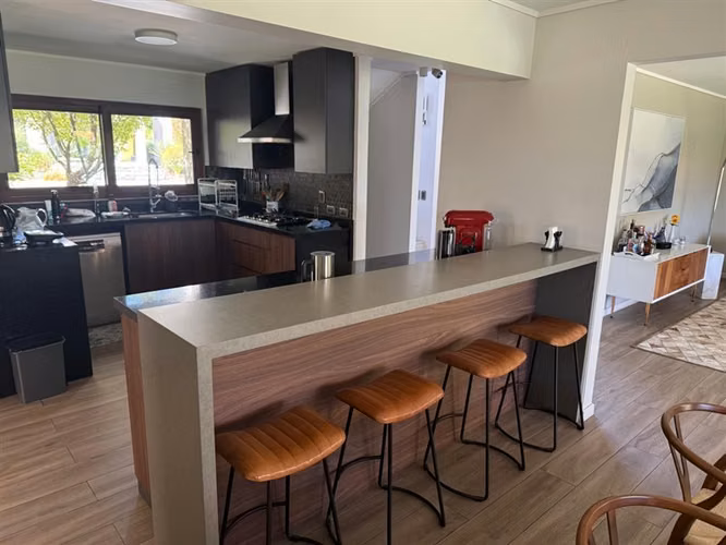 EXCLUSIVA CASA CONDOMINIO LOS BOSQUES