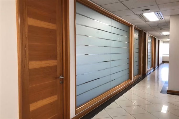 Oficina en arriendo en Providencia / Pedro de Valdivia