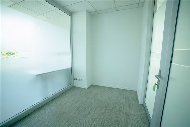 Oficina en arriendo en Providencia / Lyon