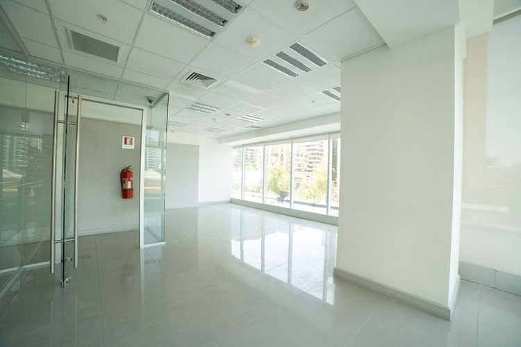 Oficina en arriendo en Las Condes / El Golf