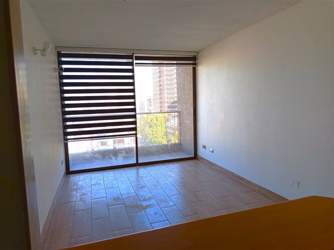 Bajó de Precio / Diagonal Paraguay - Metro U. Católica /1D1B