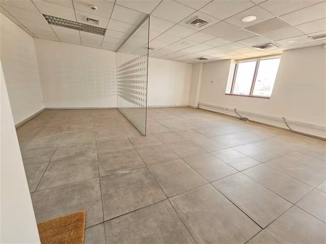 Oficina en arriendo en Providencia / Remodelada y Habilitada