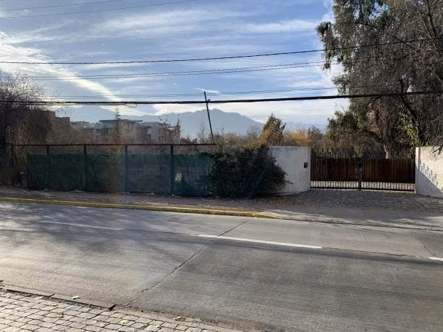 Sitio en venta en Lo Barnechea